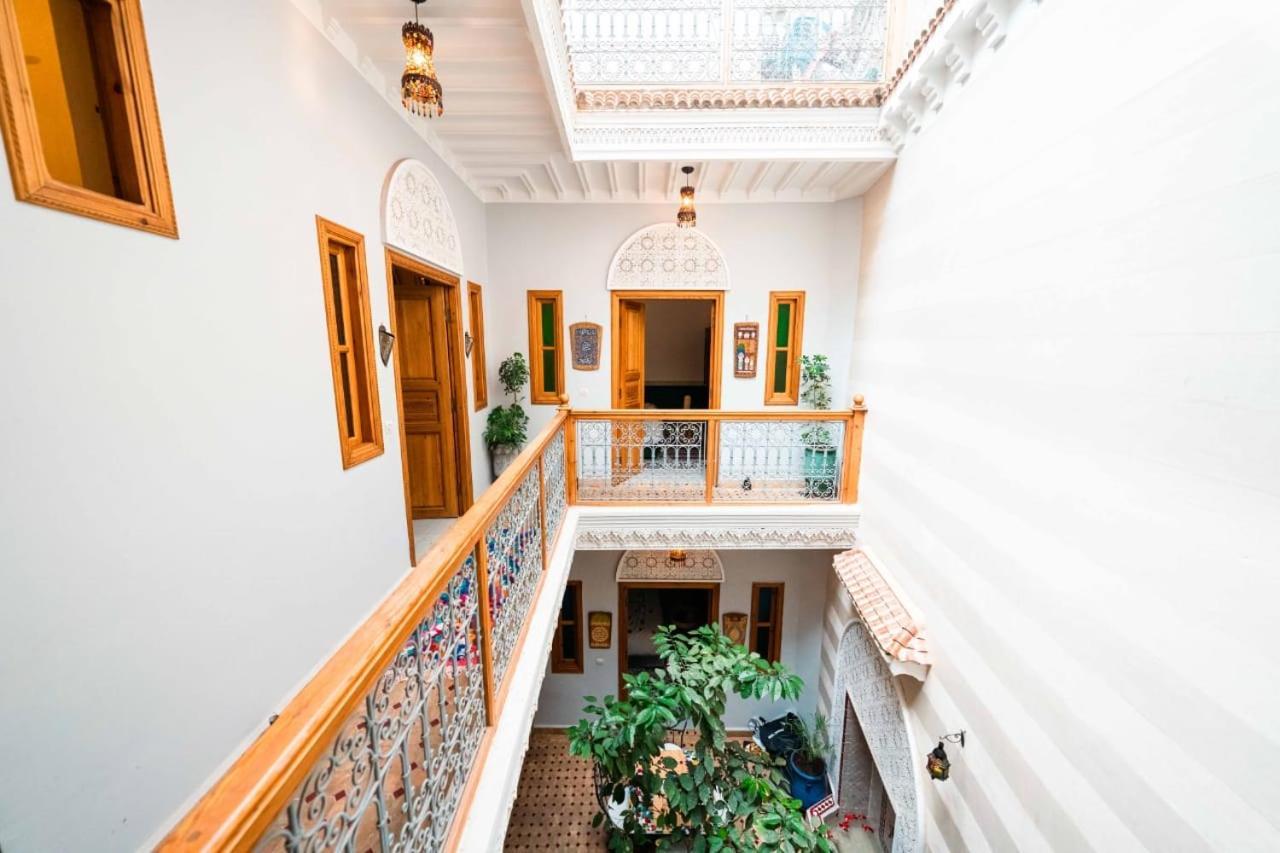 Riad Kiyanjana Marrakesh Exterior photo