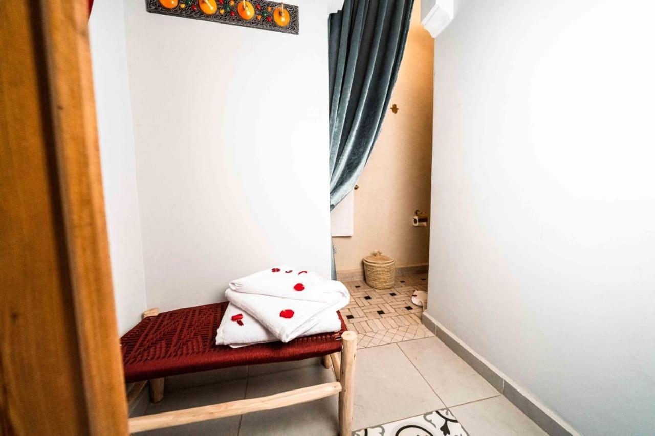 Riad Kiyanjana Marrakesh Exterior photo